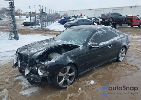 2002 Mercedes-Benz Clk 430 z USA, uszkodzony, nr VIN WDBLJ70G52F201746